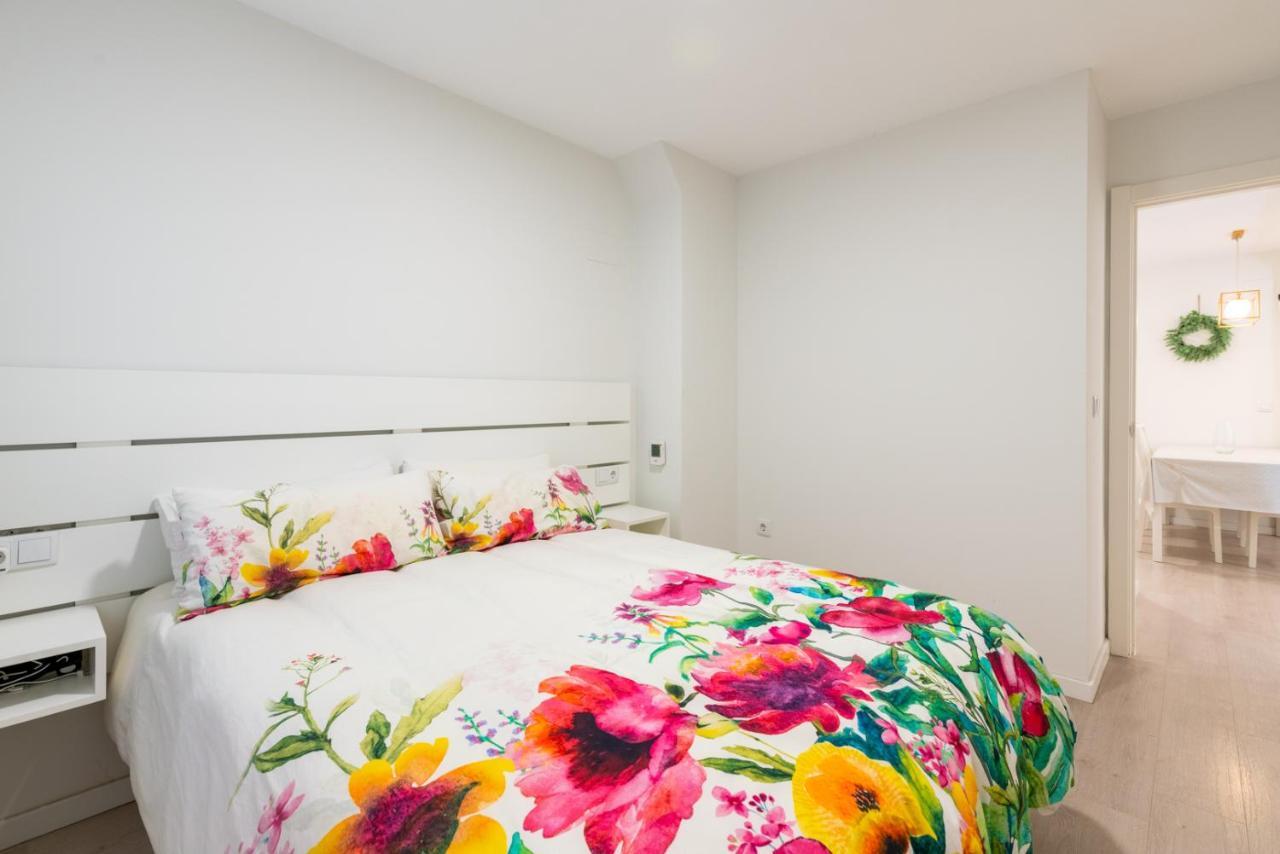 Whitey Aparment In Triana Apartment Seville Luaran gambar