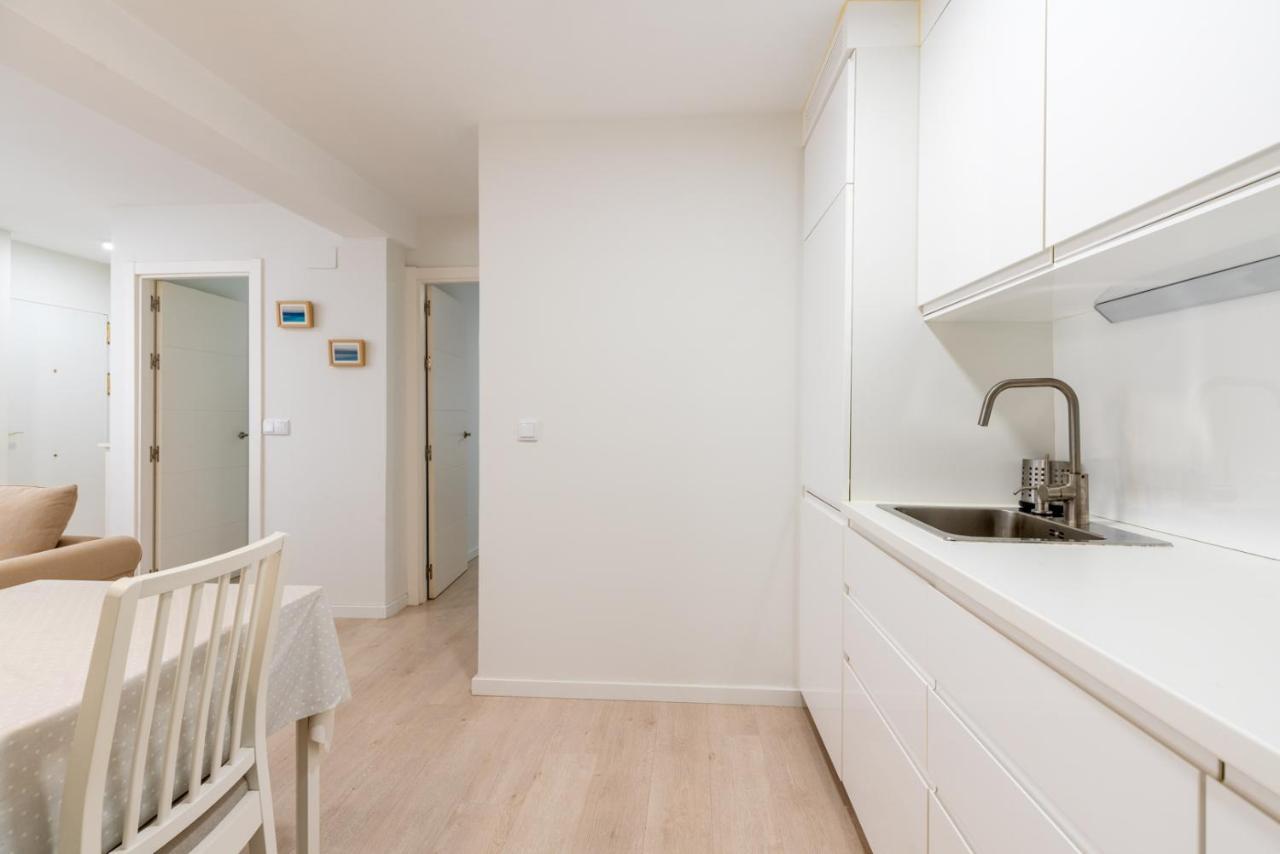 Whitey Aparment In Triana Apartment Seville Luaran gambar